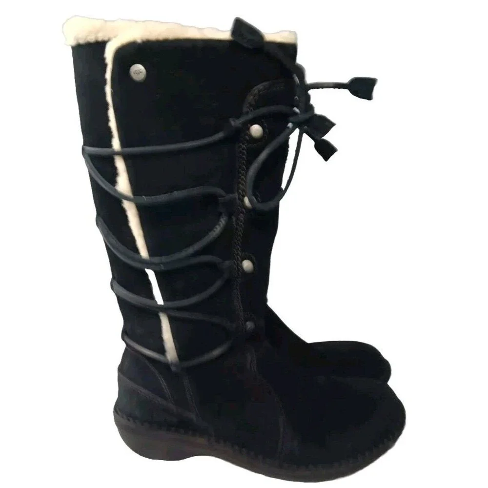 UGG Surfcat Boots Women's Size 6 M Black Suede & Shearling SN5158 Lace Up.